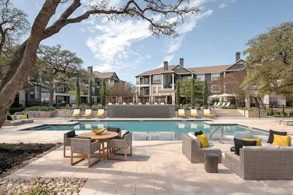 Luxurious 2Br+Resort Style Pool_5 Min To Domain Austin Exterior foto